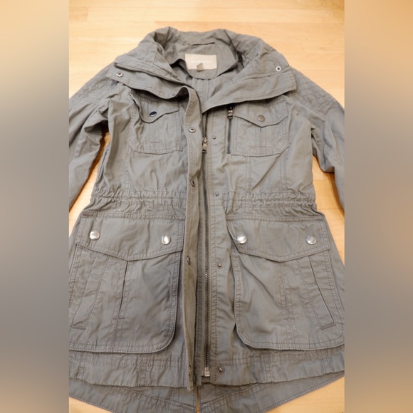 Banana Republic Utility Jacket - Picture 2 of 13